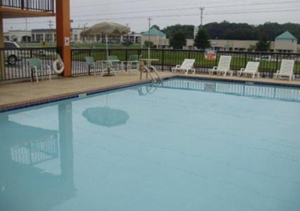 Econo Lodge Inn & Suites Jackson Image 20